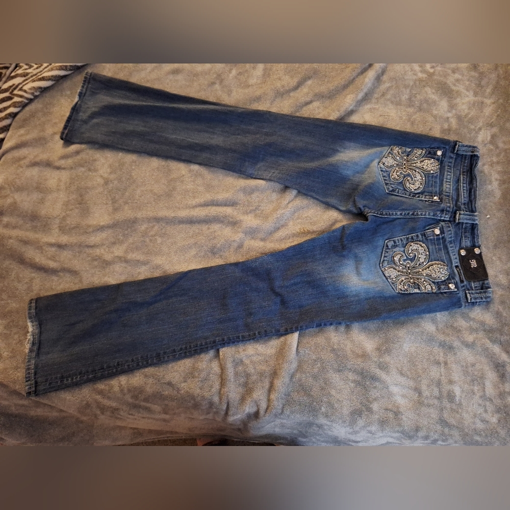 Jeans - Picture 7 of 17